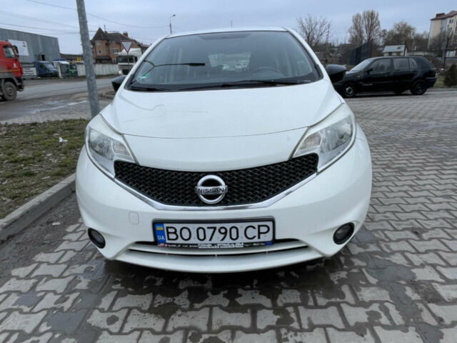 Білий Ніссан Ноут, об'ємом двигуна 1.5 л та пробігом 273 тис. км за 7500 $, фото 2 на Automoto.ua