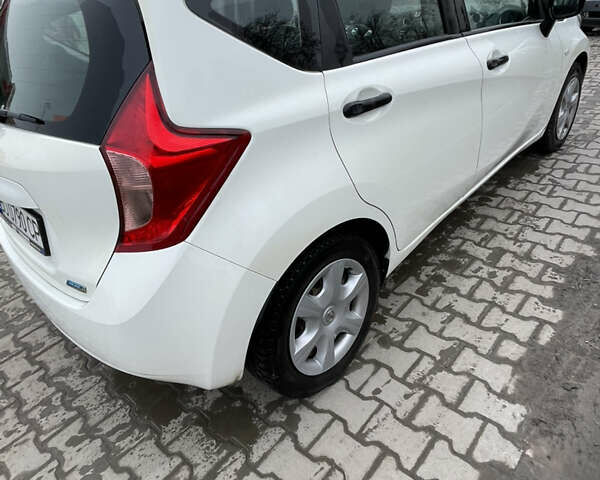 Білий Ніссан Ноут, об'ємом двигуна 1.5 л та пробігом 273 тис. км за 8000 $, фото 6 на Automoto.ua