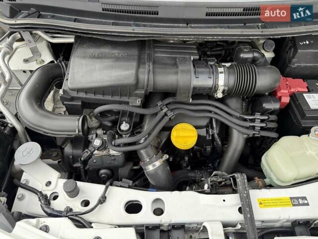 Білий Ніссан Ноут, об'ємом двигуна 1.5 л та пробігом 188 тис. км за 8400 $, фото 22 на Automoto.ua