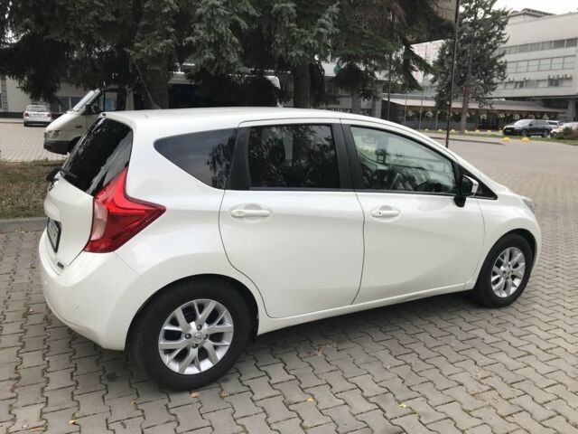 Белый Ниссан Ноут, объемом двигателя 1.5 л и пробегом 300 тыс. км за 6720 $, фото 2 на Automoto.ua