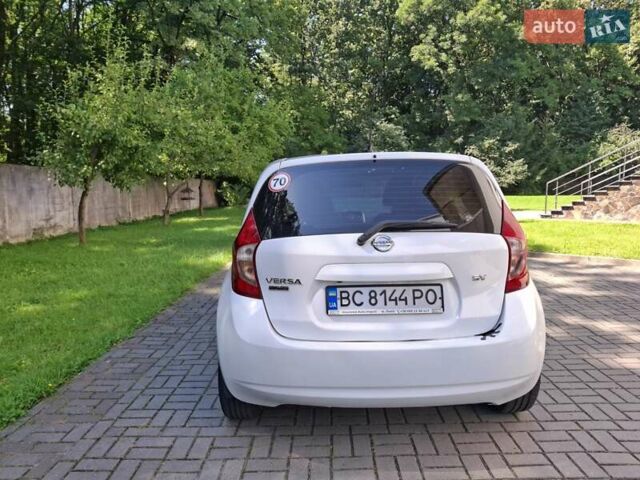 Білий Ніссан Ноут, об'ємом двигуна 1.6 л та пробігом 108 тис. км за 9000 $, фото 4 на Automoto.ua