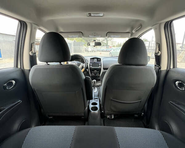 Білий Ніссан Ноут, об'ємом двигуна 1.6 л та пробігом 115 тис. км за 9400 $, фото 23 на Automoto.ua