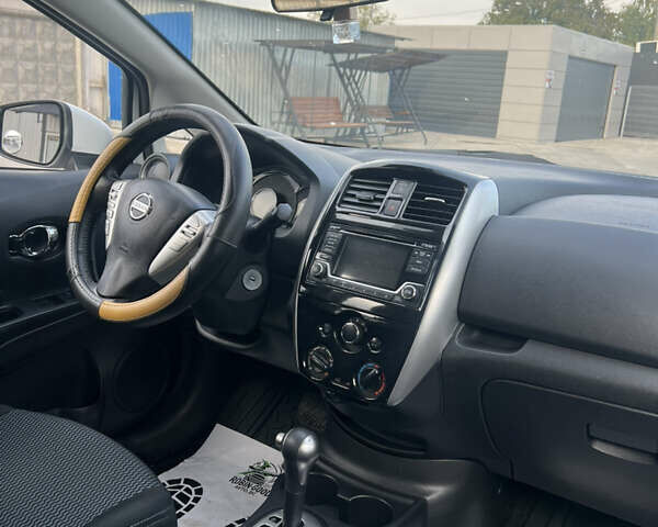 Білий Ніссан Ноут, об'ємом двигуна 1.6 л та пробігом 115 тис. км за 9800 $, фото 20 на Automoto.ua