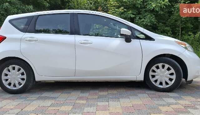 Белый Ниссан Ноут, объемом двигателя 1.6 л и пробегом 143 тыс. км за 9000 $, фото 2 на Automoto.ua