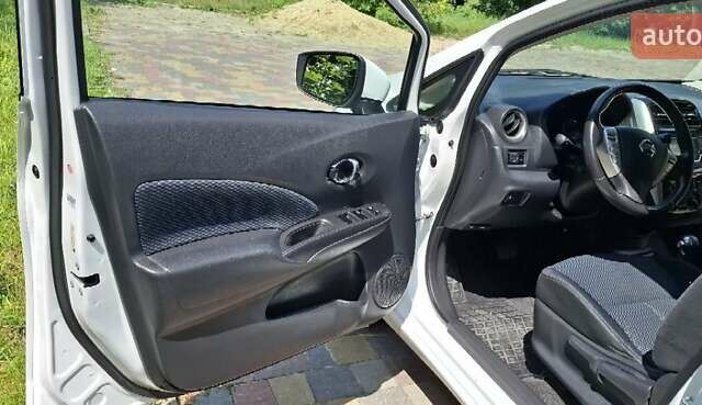 Белый Ниссан Ноут, объемом двигателя 1.6 л и пробегом 143 тыс. км за 9000 $, фото 12 на Automoto.ua