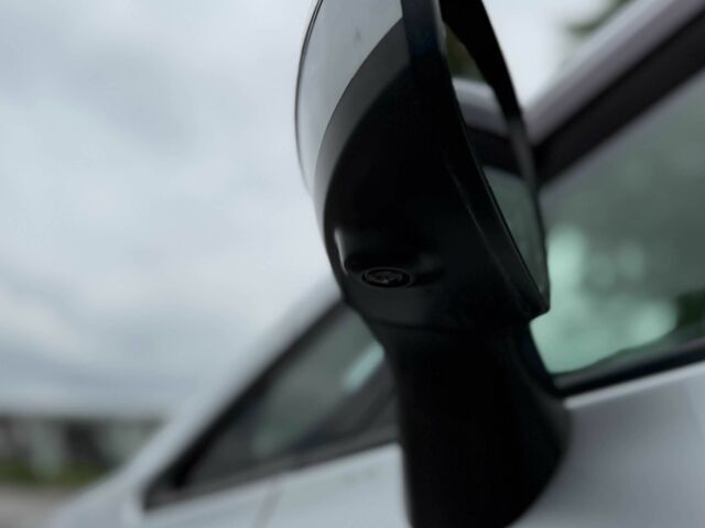 Білий Ніссан Ноут, об'ємом двигуна 1.2 л та пробігом 70 тис. км за 11900 $, фото 22 на Automoto.ua
