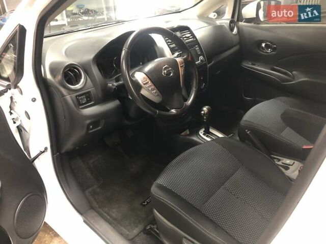 Білий Ніссан Ноут, об'ємом двигуна 1.6 л та пробігом 150 тис. км за 9300 $, фото 11 на Automoto.ua
