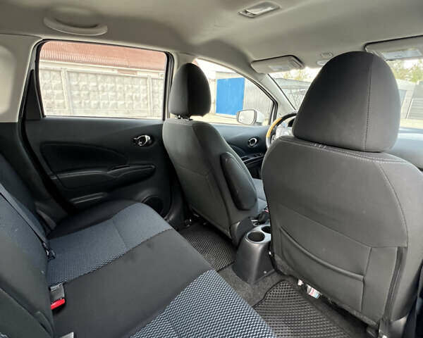 Білий Ніссан Ноут, об'ємом двигуна 1.6 л та пробігом 115 тис. км за 9400 $, фото 21 на Automoto.ua