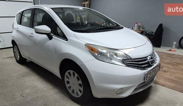 Білий Ніссан Ноут, об'ємом двигуна 1.6 л та пробігом 140 тис. км за 7500 $, фото 2 на Automoto.ua