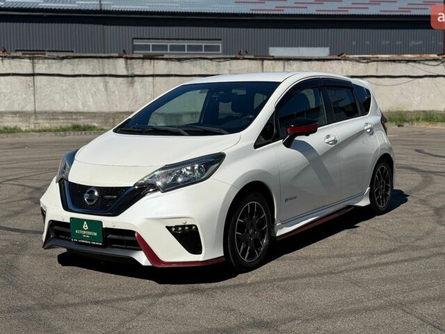Белый Ниссан Ноут, объемом двигателя 1.2 л и пробегом 55 тыс. км за 13200 $, фото 13 на Automoto.ua