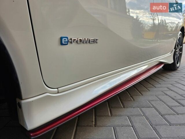 Белый Ниссан Ноут, объемом двигателя 1.2 л и пробегом 59 тыс. км за 13900 $, фото 17 на Automoto.ua