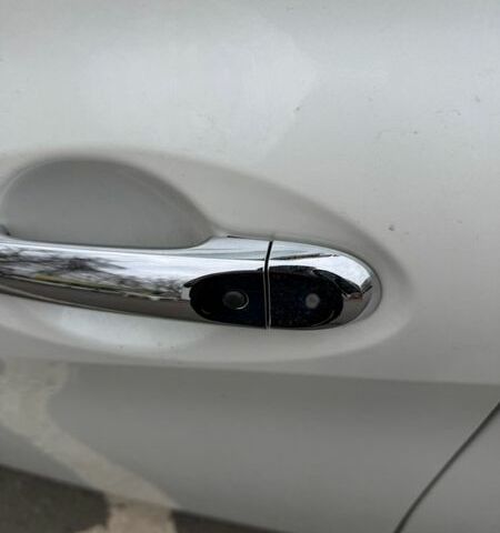 Белый Ниссан Ноут, объемом двигателя 1.2 л и пробегом 87 тыс. км за 11750 $, фото 21 на Automoto.ua