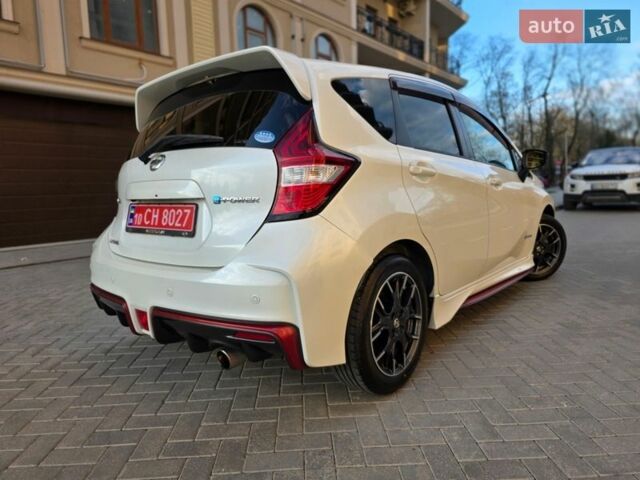 Белый Ниссан Ноут, объемом двигателя 1.2 л и пробегом 59 тыс. км за 13900 $, фото 12 на Automoto.ua