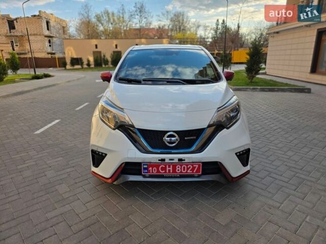 Белый Ниссан Ноут, объемом двигателя 1.2 л и пробегом 59 тыс. км за 13900 $, фото 1 на Automoto.ua