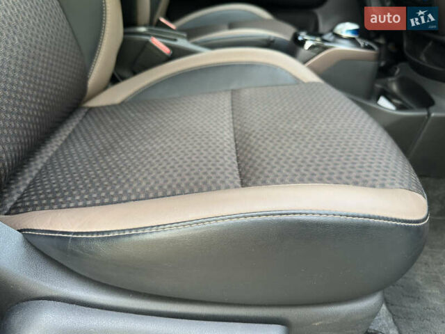 Білий Ніссан Ноут, об'ємом двигуна 1.2 л та пробігом 55 тис. км за 12800 $, фото 31 на Automoto.ua