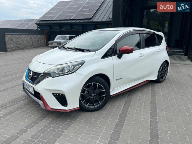 Белый Ниссан Ноут, объемом двигателя 1.2 л и пробегом 70 тыс. км за 12999 $, фото 9 на Automoto.ua