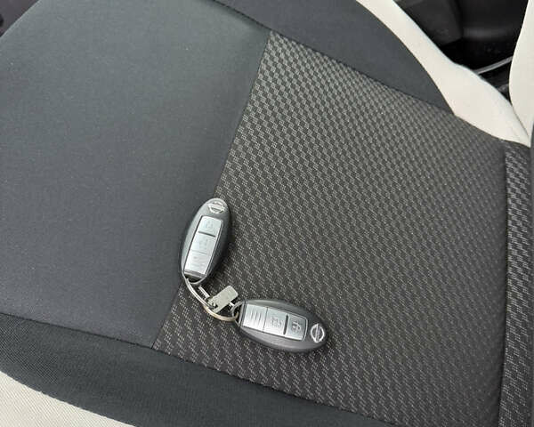 Белый Ниссан Ноут, объемом двигателя 1.2 л и пробегом 37 тыс. км за 11100 $, фото 22 на Automoto.ua