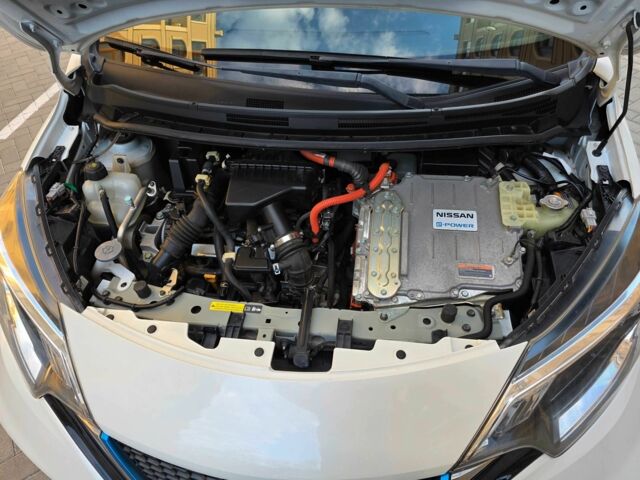 Білий Ніссан Ноут, об'ємом двигуна 1.2 л та пробігом 59 тис. км за 13900 $, фото 23 на Automoto.ua