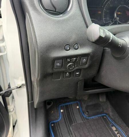 Белый Ниссан Ноут, объемом двигателя 1.2 л и пробегом 87 тыс. км за 11750 $, фото 7 на Automoto.ua