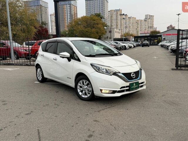 Белый Ниссан Ноут, объемом двигателя 1.2 л и пробегом 40 тыс. км за 13300 $, фото 12 на Automoto.ua