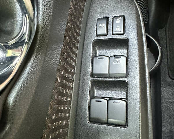 Білий Ніссан Ноут, об'ємом двигуна 1.2 л та пробігом 55 тис. км за 12800 $, фото 42 на Automoto.ua