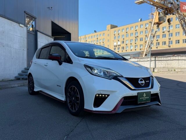 Белый Ниссан Ноут, объемом двигателя 1.2 л и пробегом 55 тыс. км за 13200 $, фото 41 на Automoto.ua