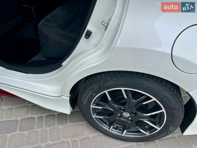 Белый Ниссан Ноут, объемом двигателя 1.2 л и пробегом 70 тыс. км за 12999 $, фото 23 на Automoto.ua