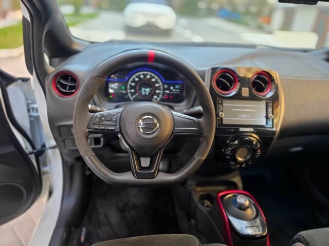 Білий Ніссан Ноут, об'ємом двигуна 1.2 л та пробігом 59 тис. км за 13900 $, фото 11 на Automoto.ua