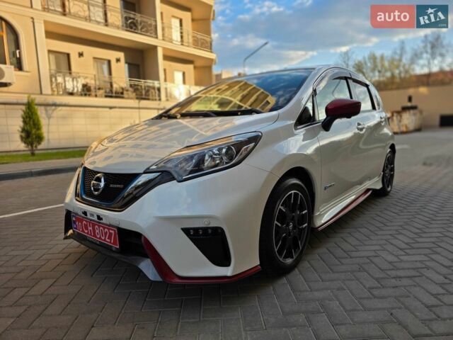 Белый Ниссан Ноут, объемом двигателя 1.2 л и пробегом 59 тыс. км за 12900 $, фото 3 на Automoto.ua