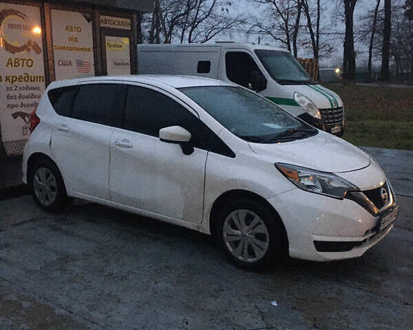Білий Ніссан Ноут, об'ємом двигуна 1.6 л та пробігом 70 тис. км за 7100 $, фото 2 на Automoto.ua