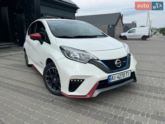Белый Ниссан Ноут, объемом двигателя 1.2 л и пробегом 70 тыс. км за 12999 $, фото 54 на Automoto.ua