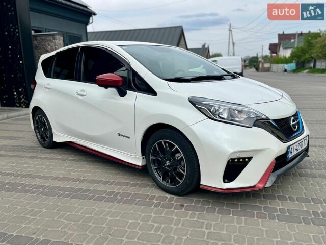 Белый Ниссан Ноут, объемом двигателя 1.2 л и пробегом 70 тыс. км за 12999 $, фото 51 на Automoto.ua