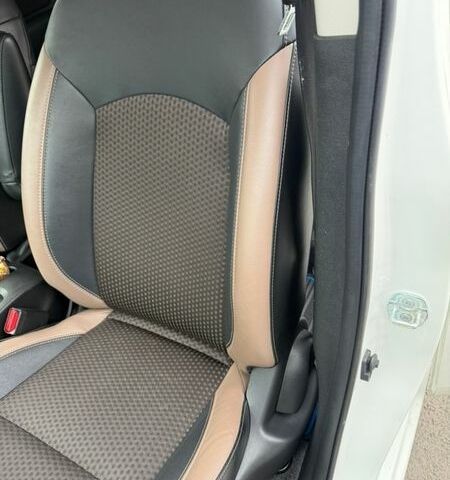 Белый Ниссан Ноут, объемом двигателя 1.2 л и пробегом 87 тыс. км за 11750 $, фото 17 на Automoto.ua