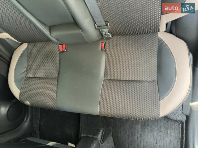 Білий Ніссан Ноут, об'ємом двигуна 1.2 л та пробігом 55 тис. км за 12800 $, фото 35 на Automoto.ua