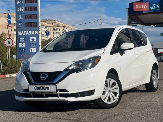 Ніссан Ноут 2017 у Одесі на Automoto.ua Білий Ніссан Ноут, об'ємом двигуна 1.6 л та пробігом 68 тис. км за 8500 $, фото 4 на Automoto.ua