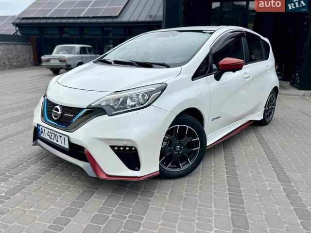 Белый Ниссан Ноут, объемом двигателя 1.2 л и пробегом 70 тыс. км за 12999 $, фото 4 на Automoto.ua