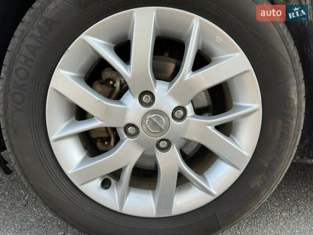Білий Ніссан Ноут, об'ємом двигуна 1.2 л та пробігом 55 тис. км за 12800 $, фото 12 на Automoto.ua