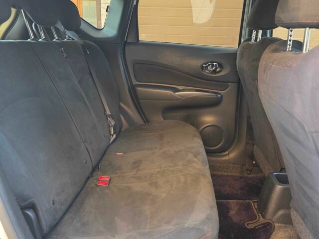 Білий Ніссан Ноут, об'ємом двигуна 1.2 л та пробігом 59 тис. км за 13900 $, фото 17 на Automoto.ua