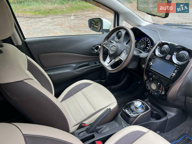Білий Ніссан Ноут, об'ємом двигуна 1.2 л та пробігом 88 тис. км за 12200 $, фото 20 на Automoto.ua