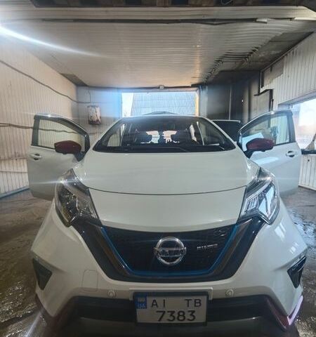 Белый Ниссан Ноут, объемом двигателя 1.2 л и пробегом 99 тыс. км за 13300 $, фото 8 на Automoto.ua