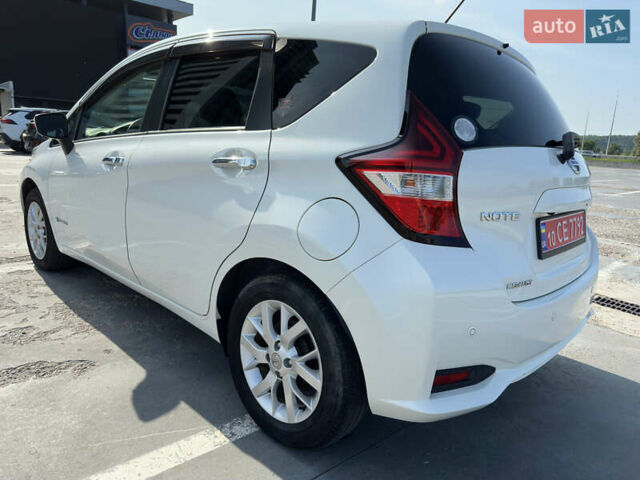 Білий Ніссан Ноут, об'ємом двигуна 1.2 л та пробігом 55 тис. км за 12800 $, фото 8 на Automoto.ua