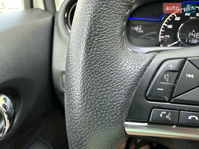 Білий Ніссан Ноут, об'ємом двигуна 1.2 л та пробігом 55 тис. км за 12800 $, фото 47 на Automoto.ua