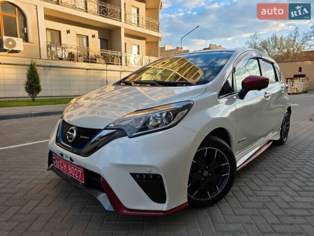 Белый Ниссан Ноут, объемом двигателя 1.2 л и пробегом 59 тыс. км за 12900 $, фото 11 на Automoto.ua