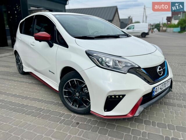 Белый Ниссан Ноут, объемом двигателя 1.2 л и пробегом 70 тыс. км за 12999 $, фото 52 на Automoto.ua