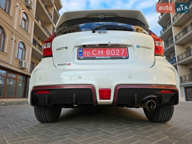 Белый Ниссан Ноут, объемом двигателя 1.2 л и пробегом 59 тыс. км за 13900 $, фото 7 на Automoto.ua