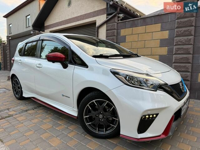 Белый Ниссан Ноут, объемом двигателя 1.2 л и пробегом 81 тыс. км за 12700 $, фото 34 на Automoto.ua