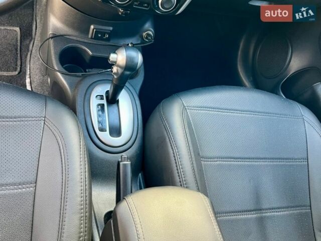 Білий Ніссан Ноут, об'ємом двигуна 1.6 л та пробігом 129 тис. км за 9200 $, фото 10 на Automoto.ua