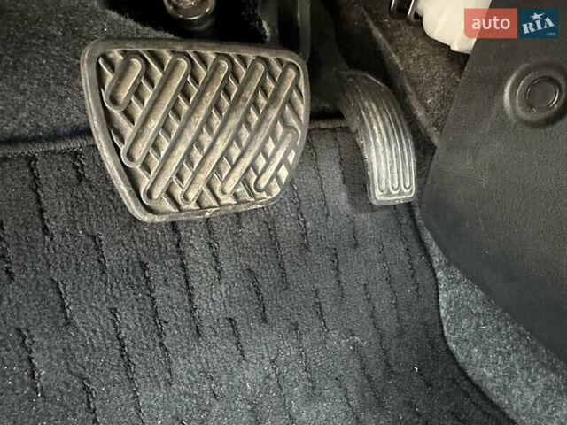 Білий Ніссан Ноут, об'ємом двигуна 1.2 л та пробігом 55 тис. км за 12800 $, фото 41 на Automoto.ua