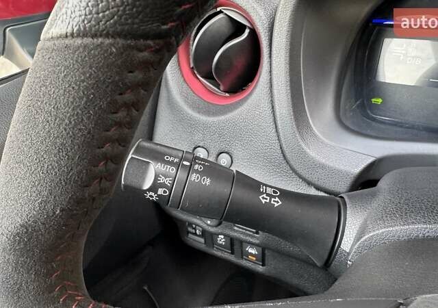Білий Ніссан Ноут, об'ємом двигуна 1.2 л та пробігом 62 тис. км за 12999 $, фото 34 на Automoto.ua