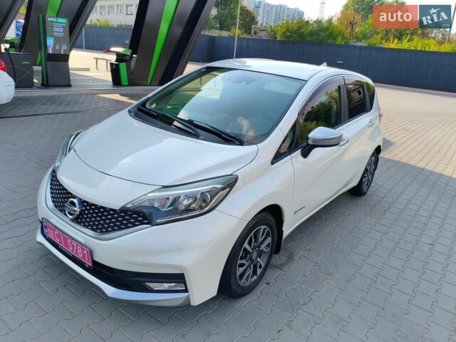 Белый Ниссан Ноут, объемом двигателя 1.2 л и пробегом 75 тыс. км за 11900 $, фото 10 на Automoto.ua